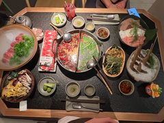 -三出山火锅(南京万象天地店)