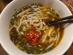 -矮子粉店1985·长沙米粉(湘春路店)