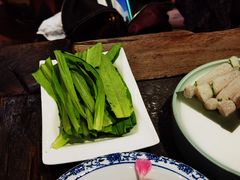-大匠工房古船木艺术餐厅·猪肚鸡专门店(长白仙岛店)
