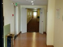 -如家酒店·neo(南昌八一广场师大南路地铁站店)