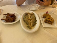 脆皮乳鸽-顺风海鲜港(金玉兰店)