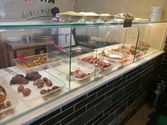 -老鼎万春卤菜(鹭湖宫8区店)