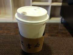 -肯德基(洛川店)