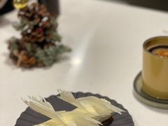 -潮一不贰·法式甜品·生日蛋糕·西式简餐(外滩店)