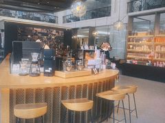 -星巴克(北京西大望路温特莱店)