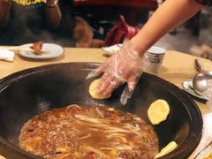 -万里闯关东铁锅炖菜馆(高新旗舰店)