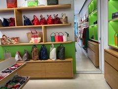 -Longchamp(佛罗伦萨小镇奥特莱斯店)