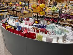 -三小优购进口商品折扣仓(城阳总店)