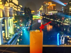 -Tipsy Bar•屋顶露台酒吧&水烟吧