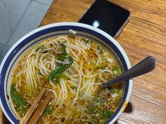 -云阿蛮生烫牛肉米线(景星店)