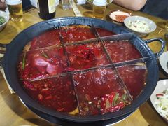 -正南齊北重庆老火锅(光华村直营店)