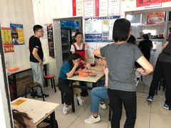 -咱家王新国把子肉(县东巷店)