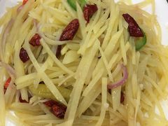 酸辣土豆丝-台山美食一绝阿四台山黄鳝饭(阿四创作店)