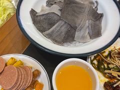 -沸炉重庆老火锅(军事博物馆店)