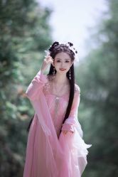 -九月鹰飞汉服摄影工作室