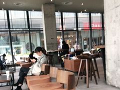 -星巴克臻选(惠州华贸天地1楼店)