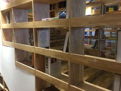 -新华书店(解放中路店)