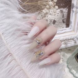 -Pink You美甲洗眉纹绣定制中心