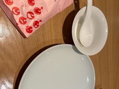 -红樱桃·欢乐餐厅(太原里店)