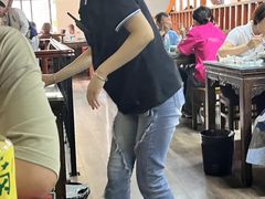 -裕兴记•蟹黄面馆(人民广场店)