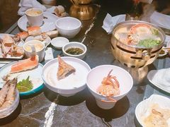 -半岛翡丽海鲜自助餐厅(观风亭店)