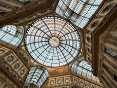 -埃马努埃莱二世拱廊