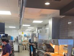 -麦当劳(三亚凤凰机场店)