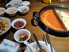 -阿婉贵州苗家酸汤鱼(梅林店)