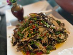 -湖泉水云间餐厅·弥勒地道菜(B座店)