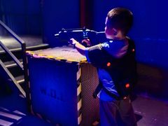 -镭战前线·真人CS·团建·亲子·生日派对(南山来福士店)