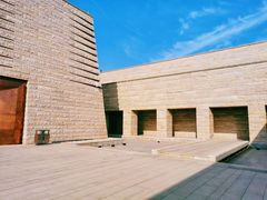 -盘龙城国家考古遗址公园