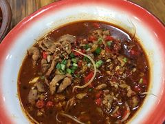 水煮肉片-老三样·美食研究中心(世贸路店)