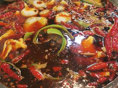 -黄潇洒老火锅(九眼桥宏济巷店)
