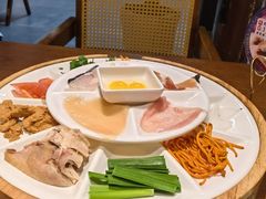 -芸南道·过桥米线(昆明老街旗舰店)