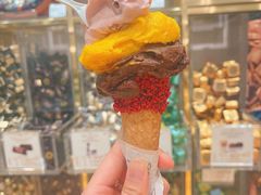 -VENCHI 闻绮(上海佛罗伦萨小镇店)