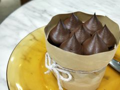巧克力甘纳许纸杯蛋糕-Awfully Chocolate(来福士广场店)