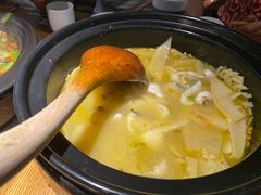 -九锅一堂酸菜鱼(新南凯德直营店)