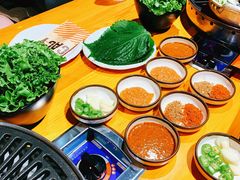 -那胡同里的小烤肉馆(开发区万达店)