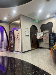 -TOP HAIR SALON