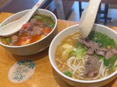 -三千粉牛肉米粉(来客茂店)