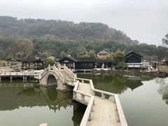 -灵岩山风景区