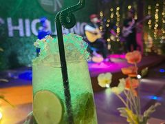 -拾光音乐餐酒吧(告庄星光夜市店)