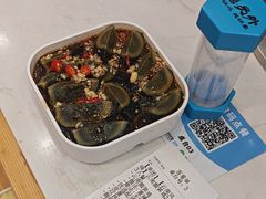 -鲁员外地锅鸡地锅鱼(古墩路店)
