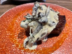 香煎牛里脊配烤蘑菇-Apollo·西班牙小酒馆(安福路店)