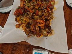 -东来菜馆•手抓海鲜家常菜•海鲜锅贴(鸽子窝店)