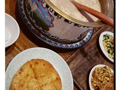 -蒙亨·手把肉·蒙古包文化主题餐厅(天恒广场店)