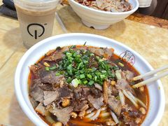 -覃肥叔桂林米粉(粮道街店)