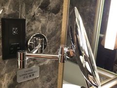 镜子-榛悦隆堡成都酒店(春熙路太古里店)