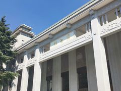 -武汉大学图书馆·文理学部总馆