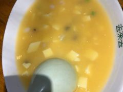 天地海味滑豆腐-去茶去餐厅(中央大街店)
